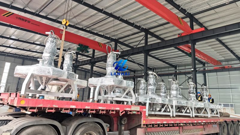 12 臺 LH-QB5.5 潛水攪拌曝氣機發(fā)貨！潛水曝氣機工作原理介紹